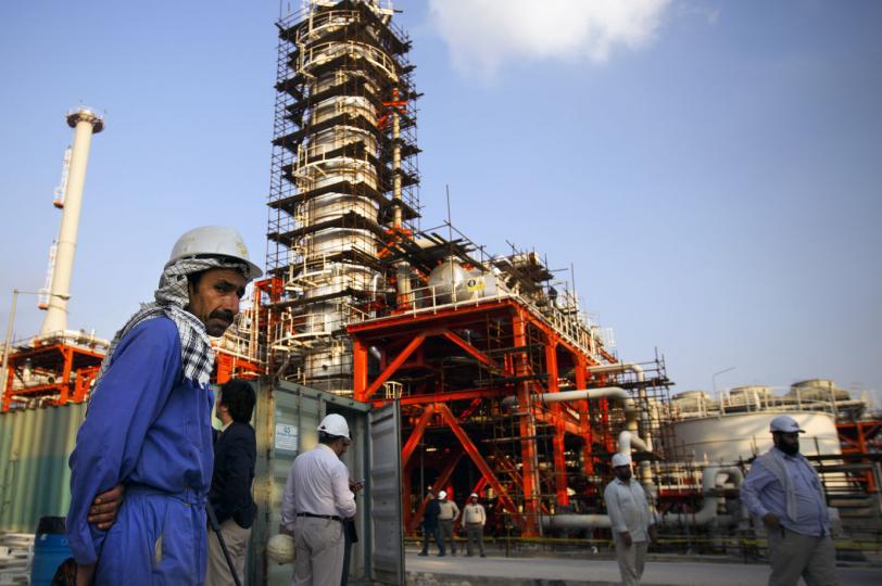 
Компания "Газпром нефть" начала добычу на иракском месторождении Бадра