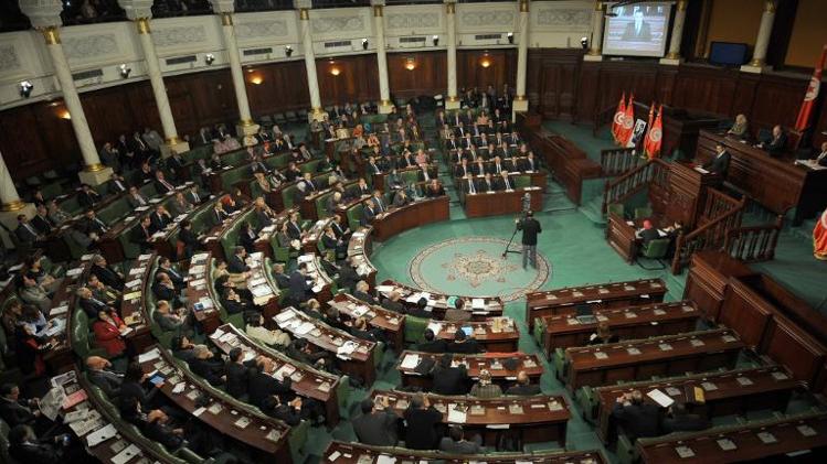 
Новое правительство Туниса приведено к присяге