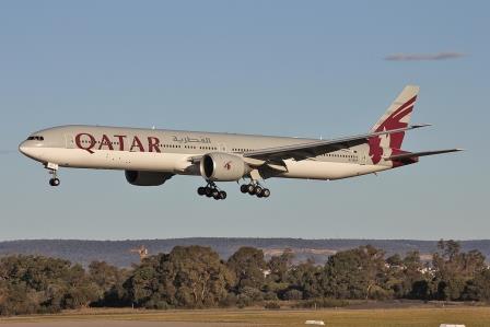 
Самолет Qatar Airways совершил самый длинный в мире коммерческий перелет