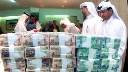 
Сечин: Glencore и суверенный фонд Катара купят 19,5% акций "Роснефти"